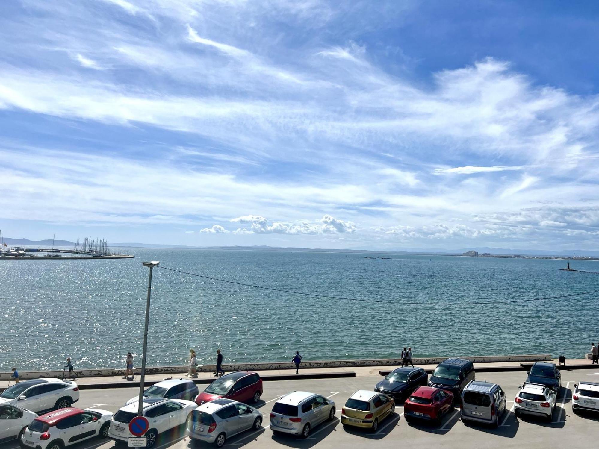 Rhode Vista Al Mar Lägenhet Rosas Exteriör bild